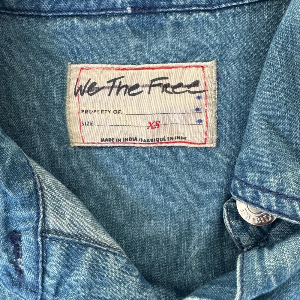 Free People Heritage Quilted Denim Shirt Jacket NWOT - Picture 6 of 8